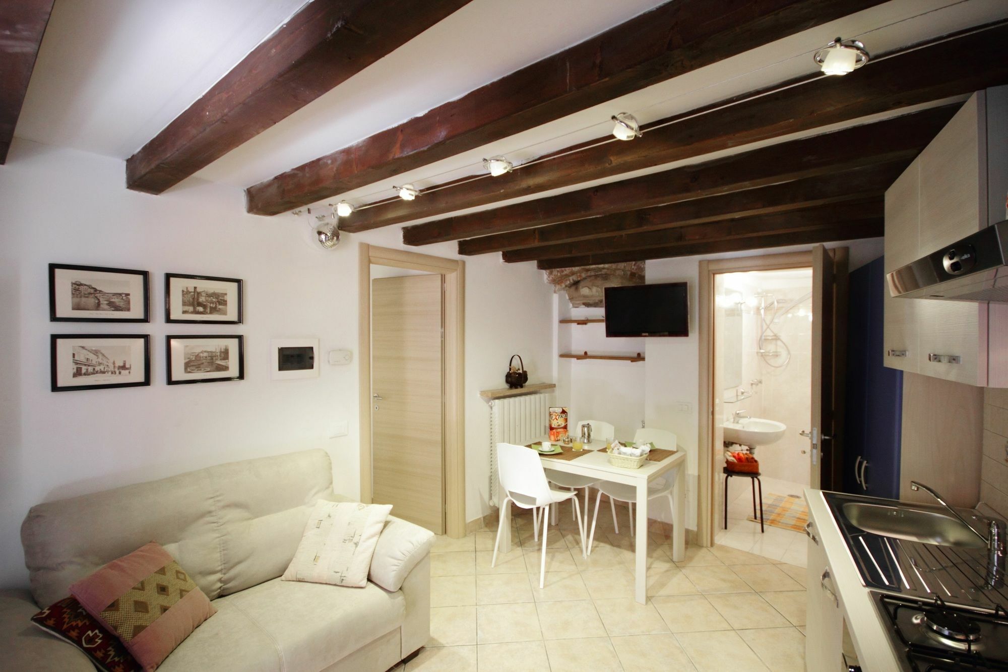 Residenza Anna Appartement Verona Buitenkant foto